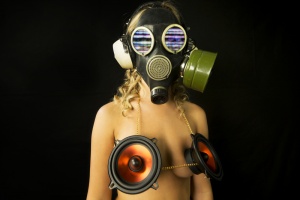 Strange gas mask.jpg